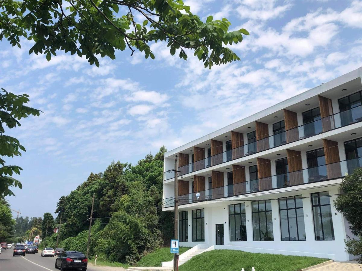 Cabo Verde Boutique Hotel Batumi Exterior photo